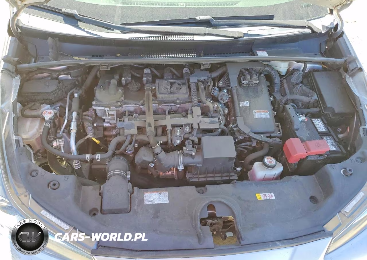 2021 Toyota Prius L Eco VIN:JTDKAMFU2M3142247 - 11