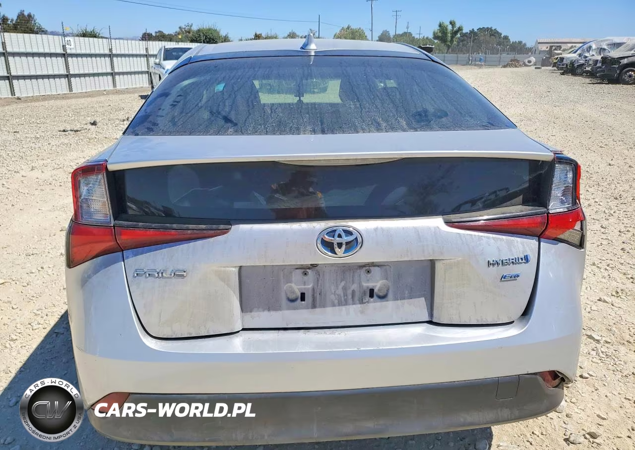 2021 Toyota Prius L Eco VIN:JTDKAMFU2M3142247 - 6