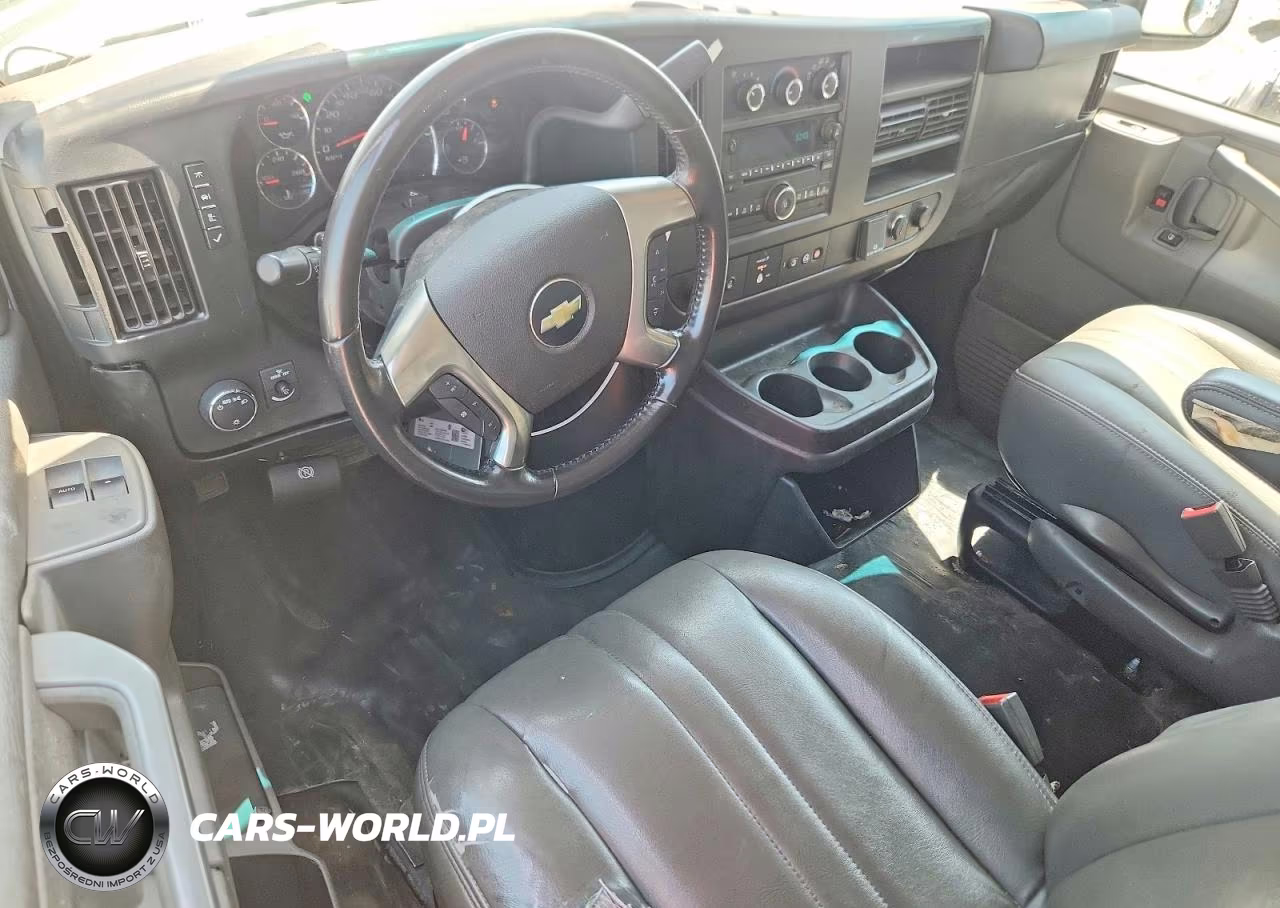 2019 Chevrolet Express G3500 VIN:1GCZGHFG0K1360310 - 8