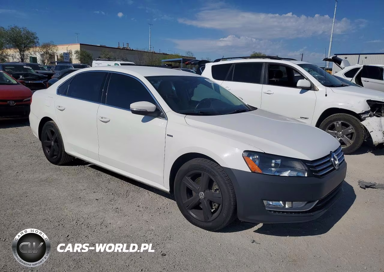 2015 Volkswagen Passat S VIN:1VWAT7A38FC109761 - 4