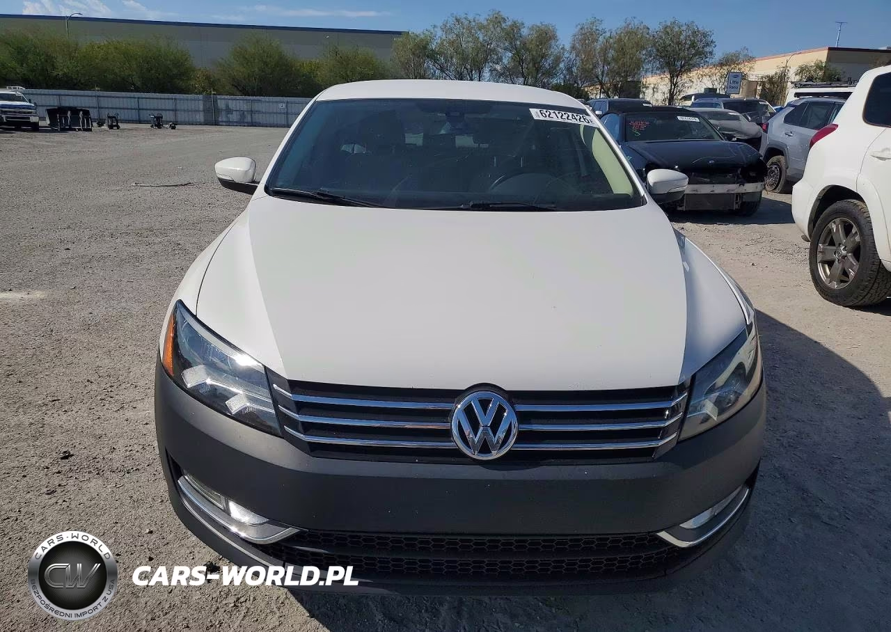 2015 Volkswagen Passat S VIN:1VWAT7A38FC109761 - 5