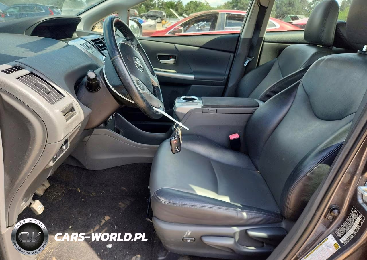 2013 Toyota Prius V Five VIN:JTDZN3EU7D3284804 - 7