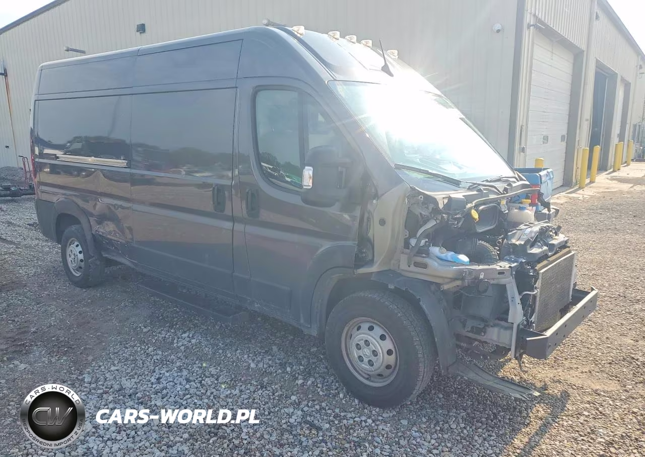 2023 Ram Promaster 3500 Delivery Van VIN:3C6MRVHG0PE557795 - 4