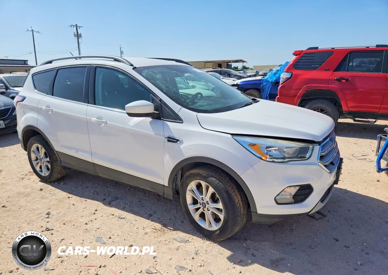 2018 Ford Escape Se VIN:1FMCU9GD6JUB15111 - 4