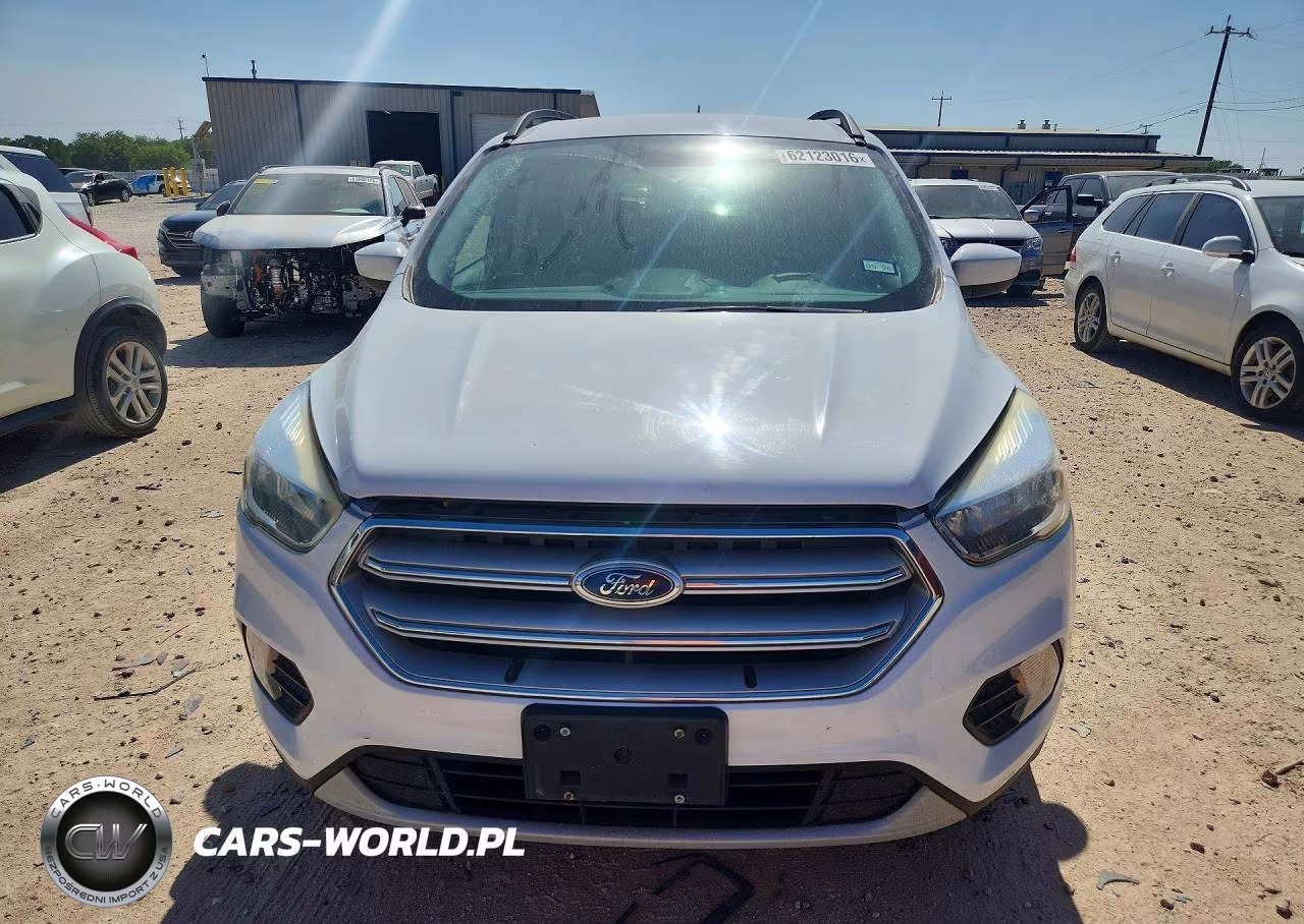 2018 Ford Escape Se VIN:1FMCU9GD6JUB15111 - 5