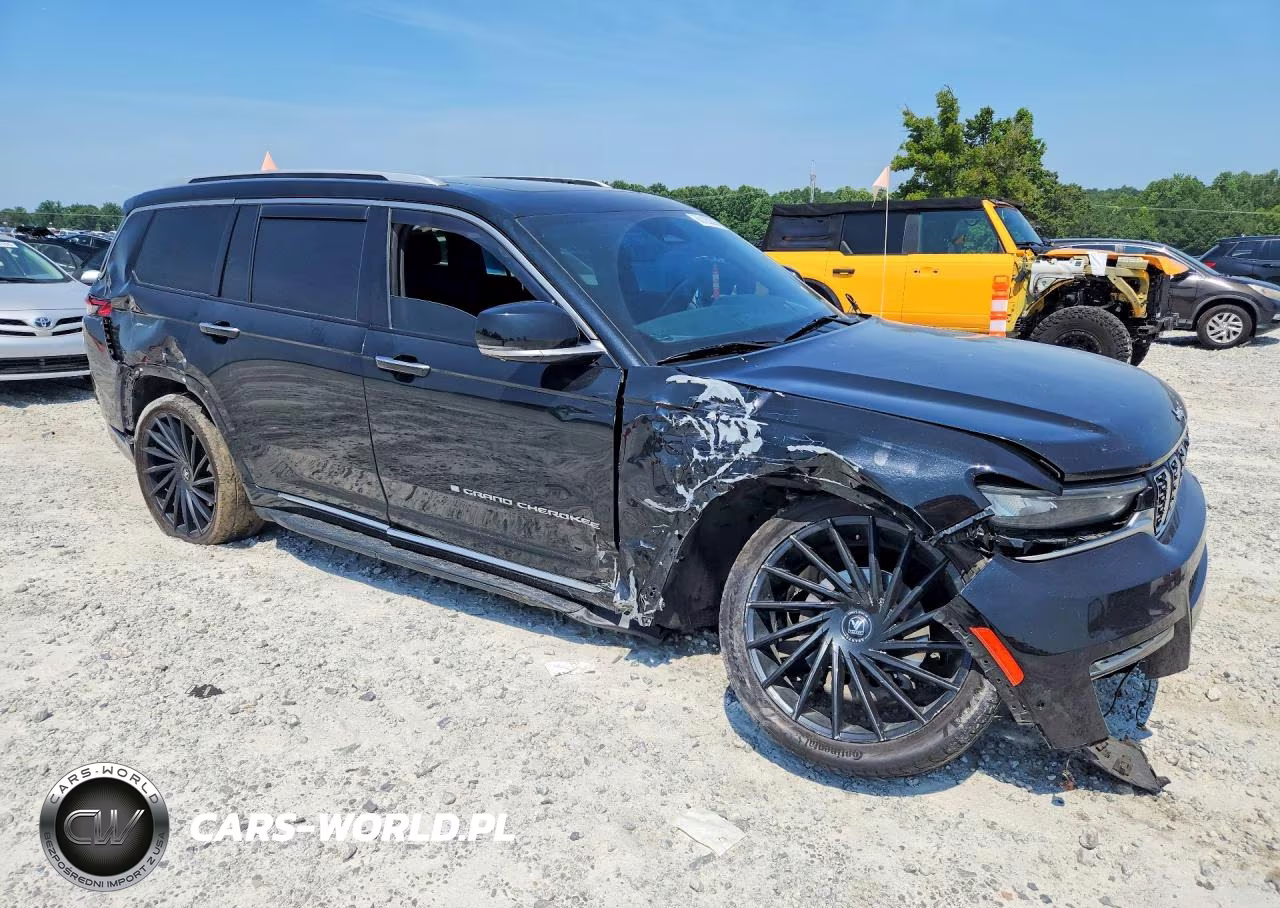 2021 Jeep Grand Cherokee L Summit VIN:1C4RJKEG4M8111194 - 4