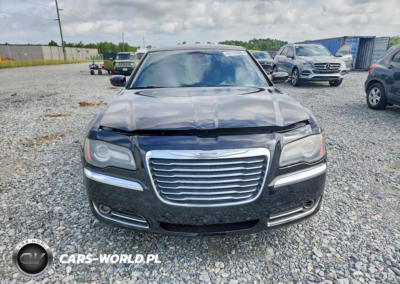 2013 Chrysler 300 S VIN:2C3CCABG4DH514766 - 5