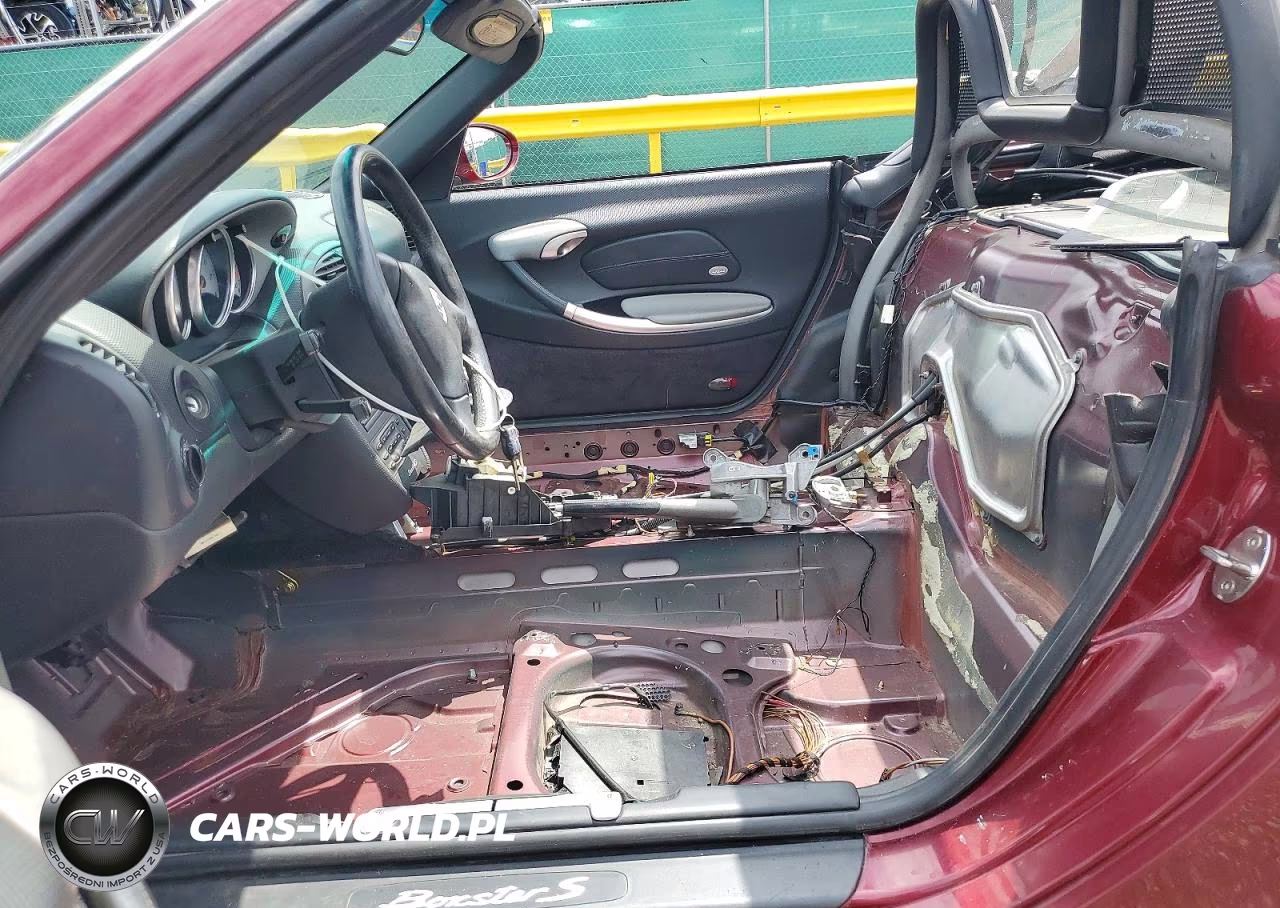 2000 Porsche Boxster S VIN:WP0CB2983YU661456 - 7