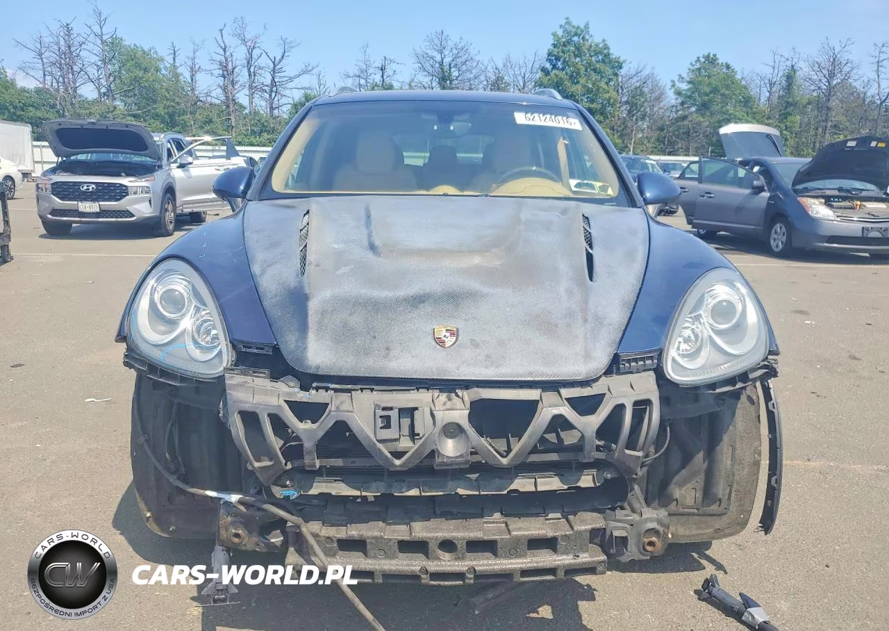 2013 Porsche Cayenne S VIN:WP1AB2A25DLA84622 - 5