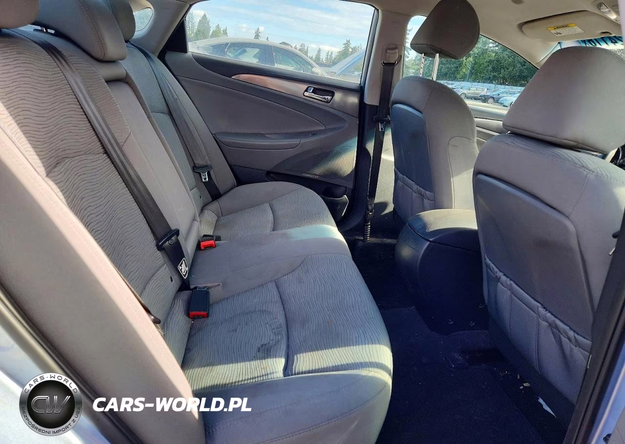 2014 Hyundai Sonata Hybrid VIN:KMHEC4A40EA115104 - 10