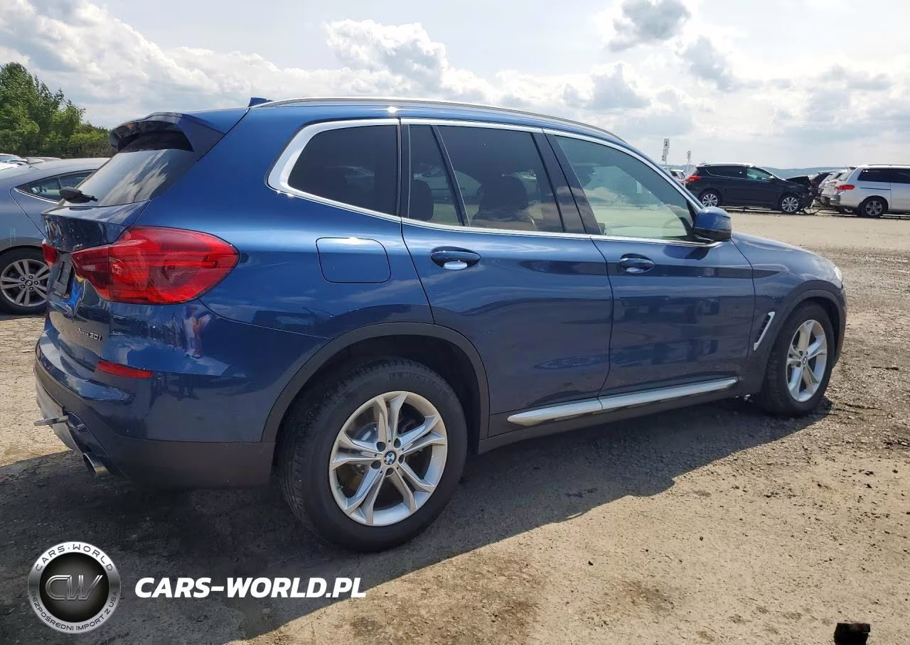 2019 BMW X3 xDrive30I VIN:5UXTR9C52KLD90813 - 3