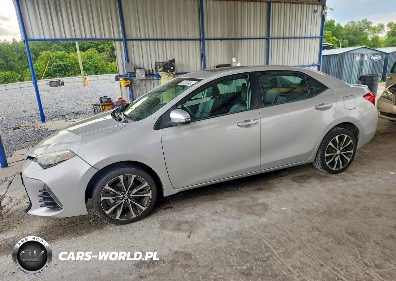 2019 Toyota Corolla Se – zdjęcie 1 z 12