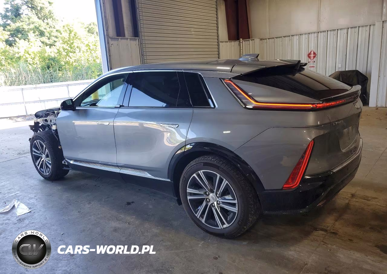 2023 Cadillac Lyriq Luxury VIN:1GYKPPRL7PZ002810 - 2