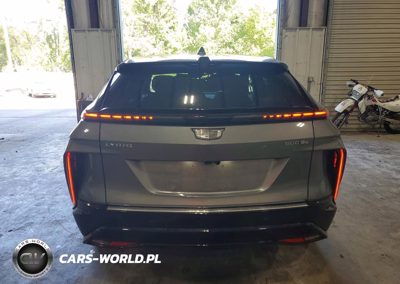 2023 Cadillac Lyriq Luxury VIN:1GYKPPRL7PZ002810 - 6
