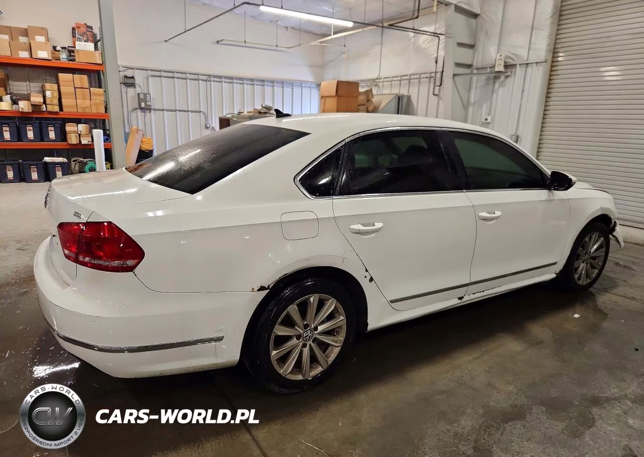 2012 Volkswagen Passat Sel VIN:1VWCH7A38CC040110 - 3