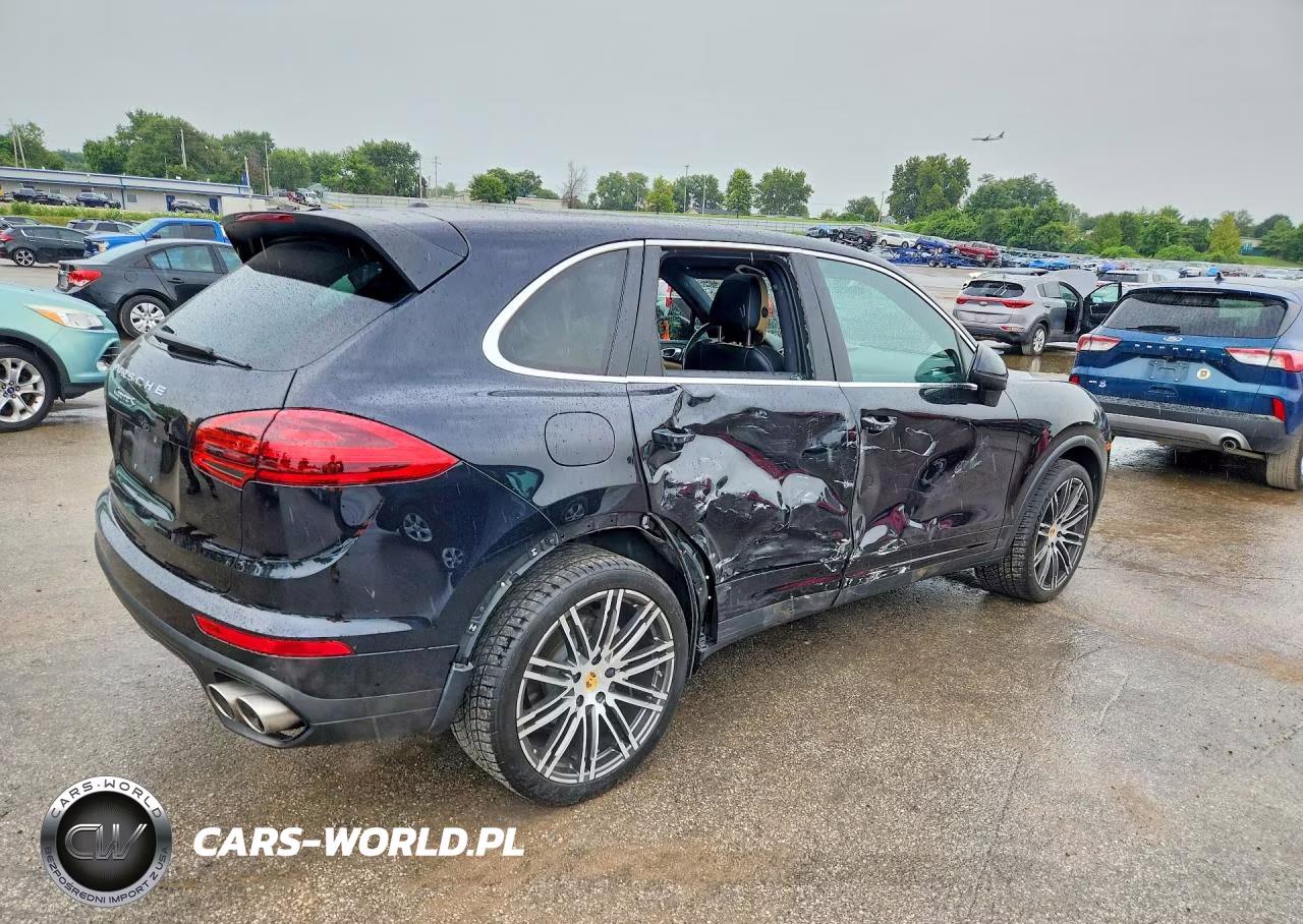 2017 Porsche Cayenne S VIN:WP1AB2A28HLA50941 - 3