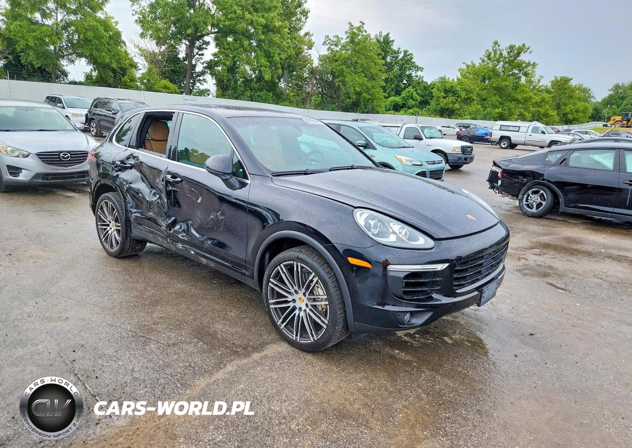 2017 Porsche Cayenne S VIN:WP1AB2A28HLA50941 - 4