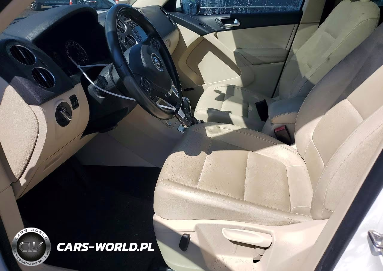 2014 Volkswagen Tiguan S VIN:WVGBV3AX2EW523382 - 7