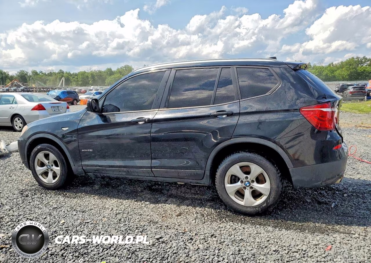 2011 BMW X3 xDrive28I VIN:5UXWX5C55BL700123 - 2