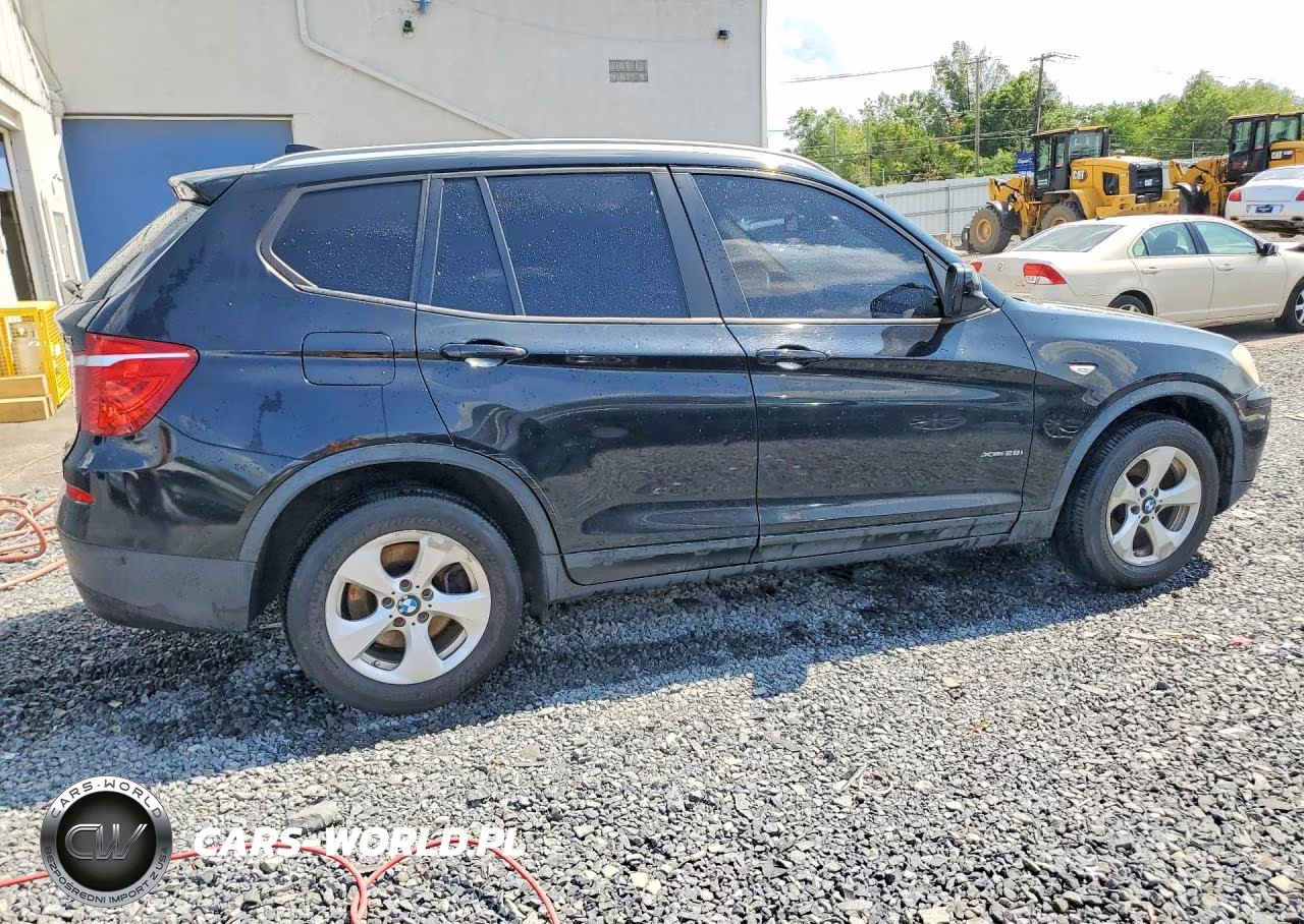 2011 BMW X3 xDrive28I VIN:5UXWX5C55BL700123 - 3