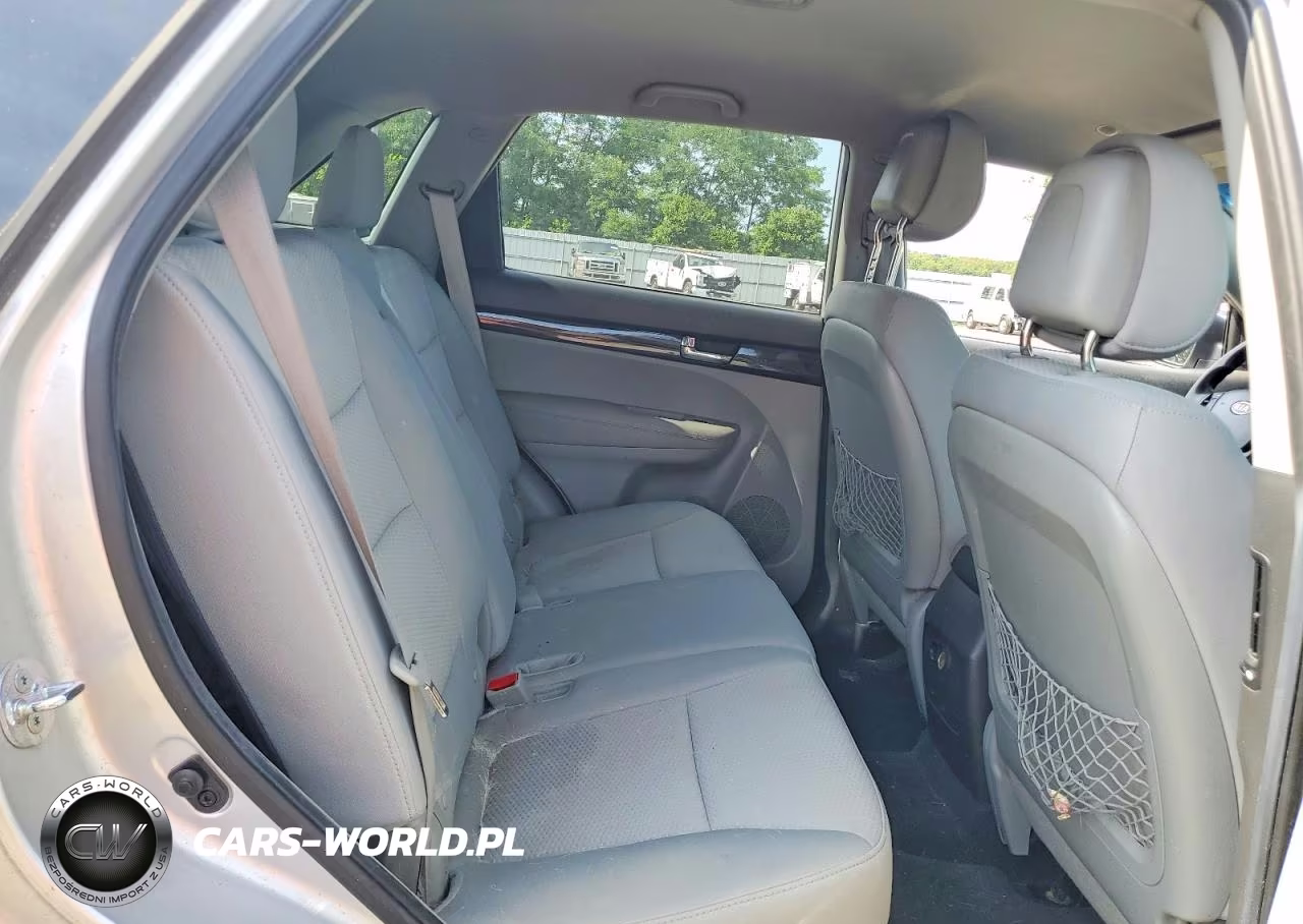 2011 Kia Sorento Lx VIN:5XYKTDA28BG047670 - 11