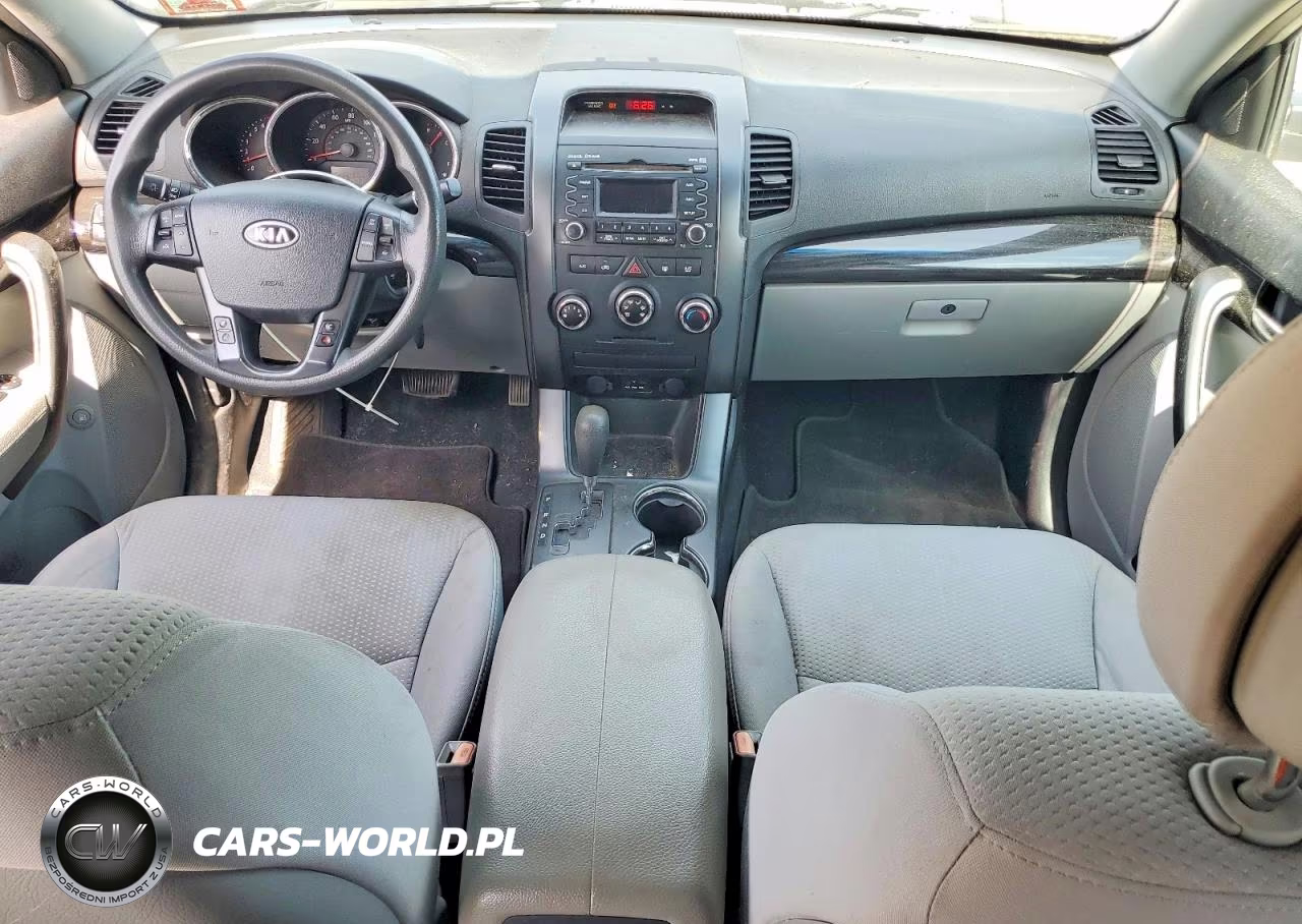 2011 Kia Sorento Lx VIN:5XYKTDA28BG047670 - 8