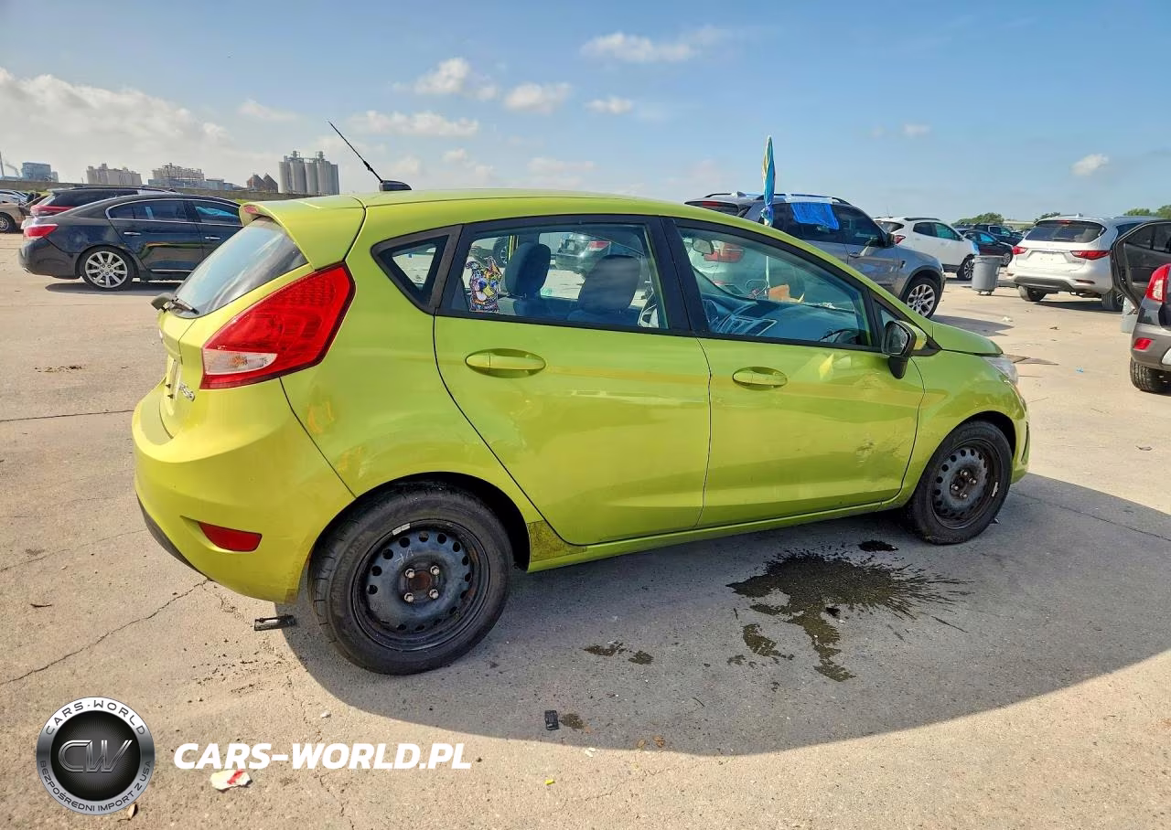 2012 Ford Fiesta Se VIN:3FADP4EJ0CM111015 - 3