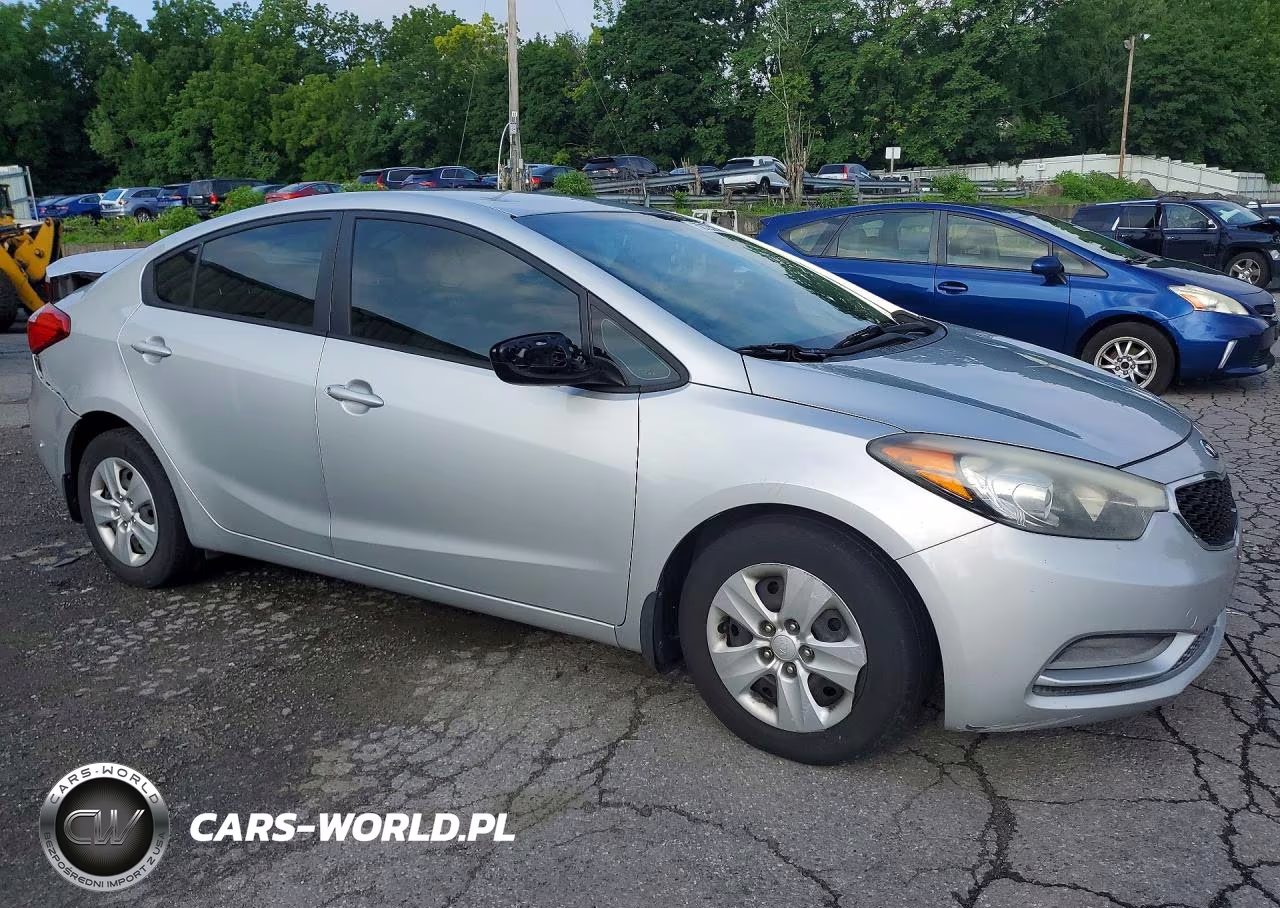 2015 Kia Forte Lx VIN:KNAFK4A6XF5383050 - 4