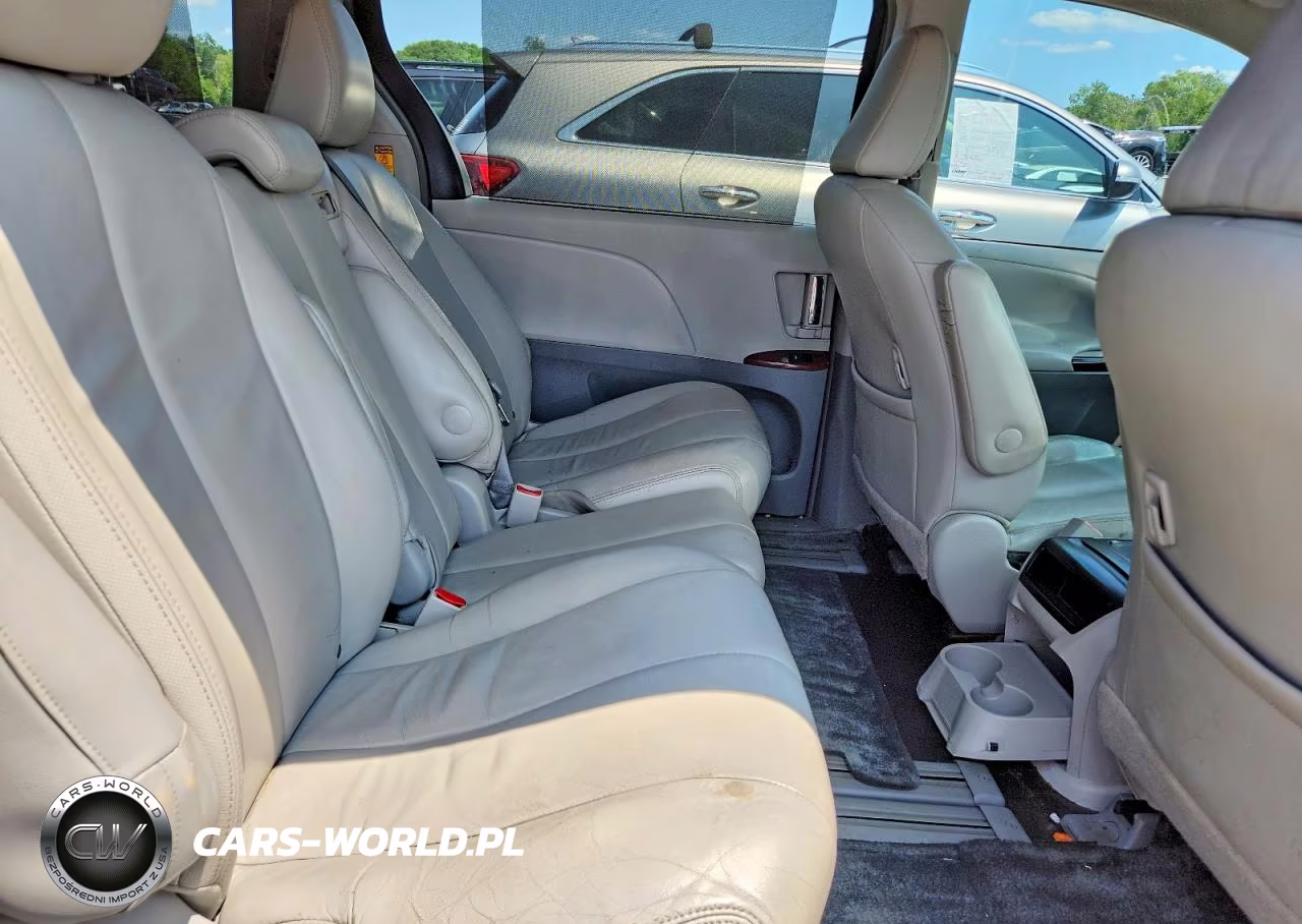 2014 Toyota Sienna Xle 8-Passenger VIN:5TDYK3DC7ES450607 - 11