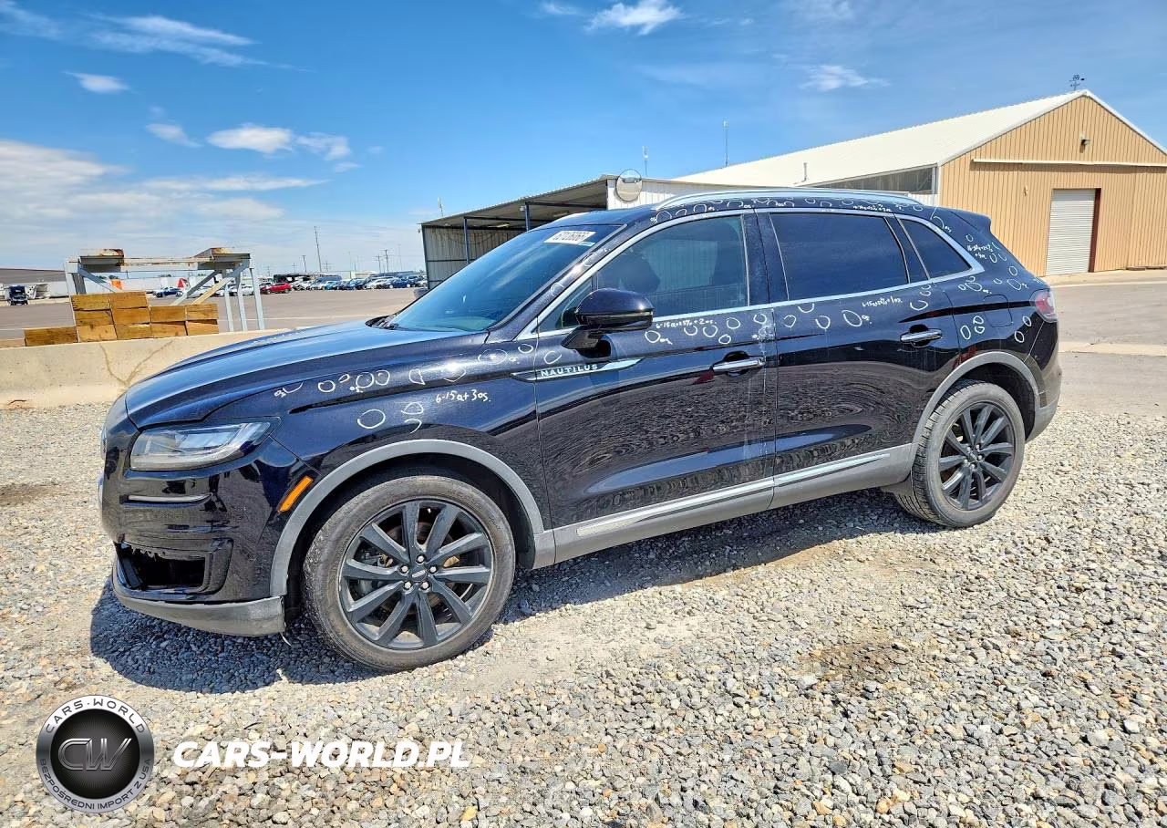 2020 Lincoln Nautilus Reserve – zdjęcie 1 z 14
