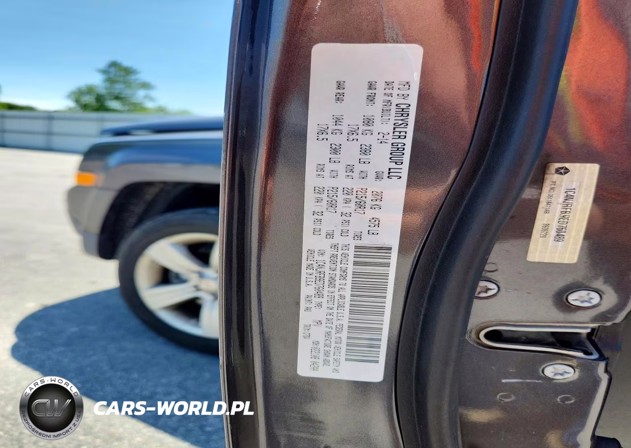 2014 Jeep Patriot Latitude VIN:1C4NJRFB9ED760489 - 13