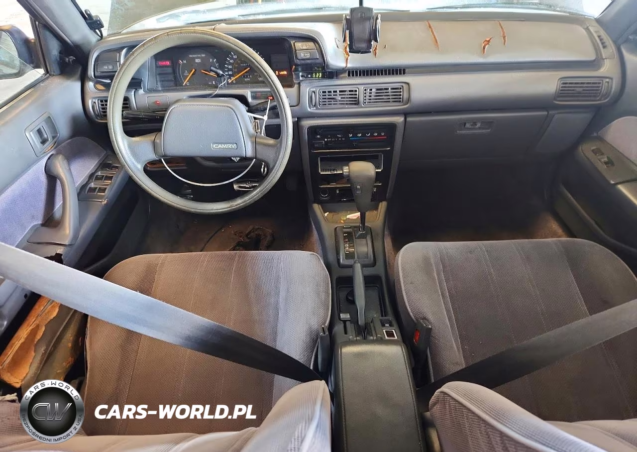 1991 Toyota Camry Deluxe VIN:JT2SV21E1M3446218 - 8