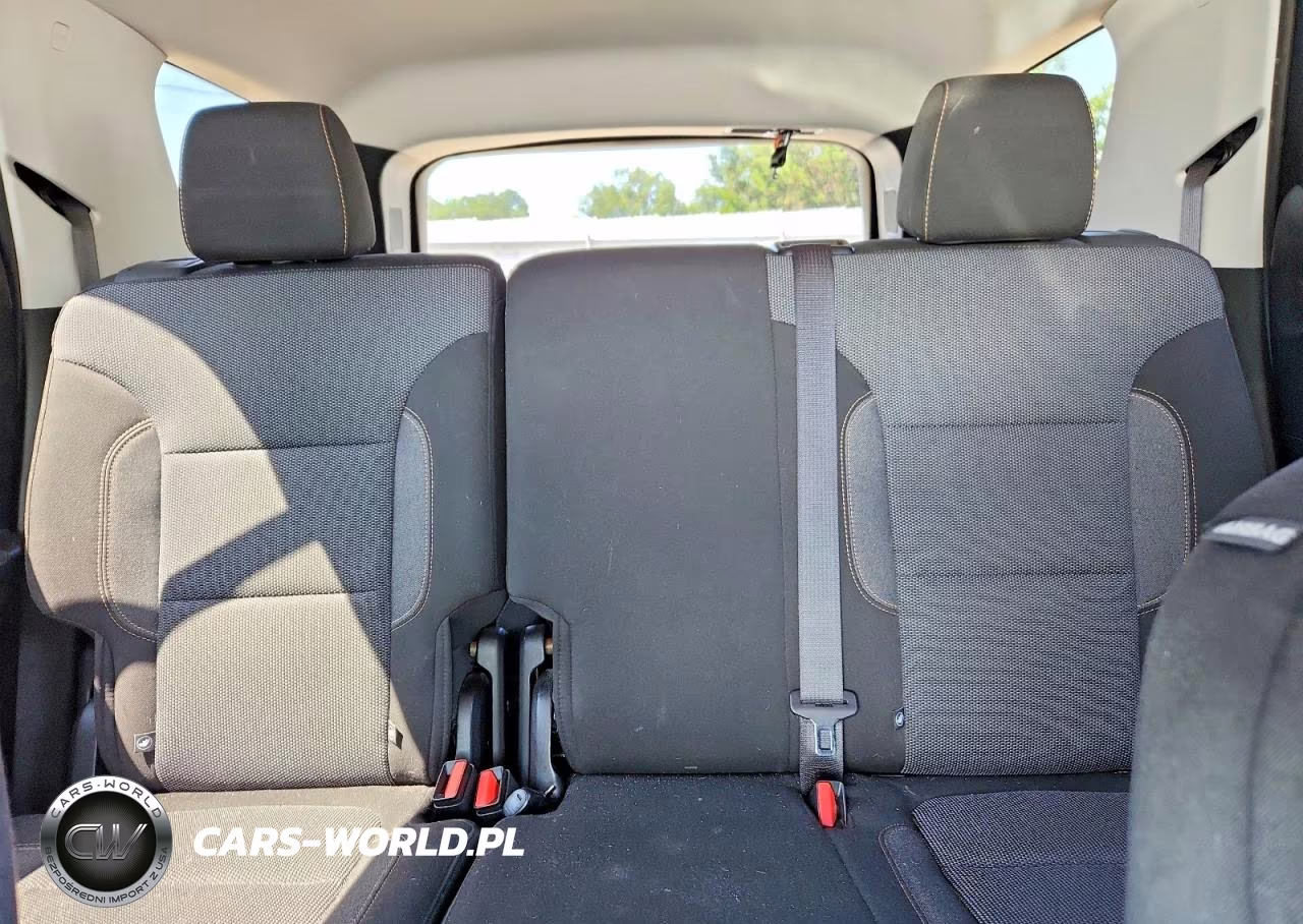 2020 Chevrolet Traverse Ls VIN:1GNEVFKW5LJ226097 - 10