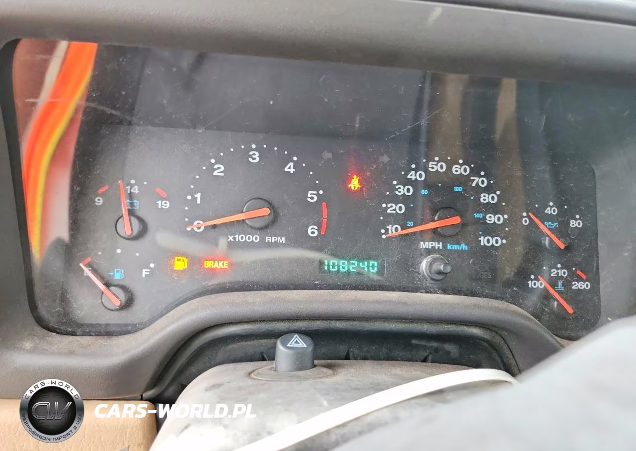 2002 Jeep Wrangler - Tj Sahara VIN:1J4FA59S22P730151 - 9