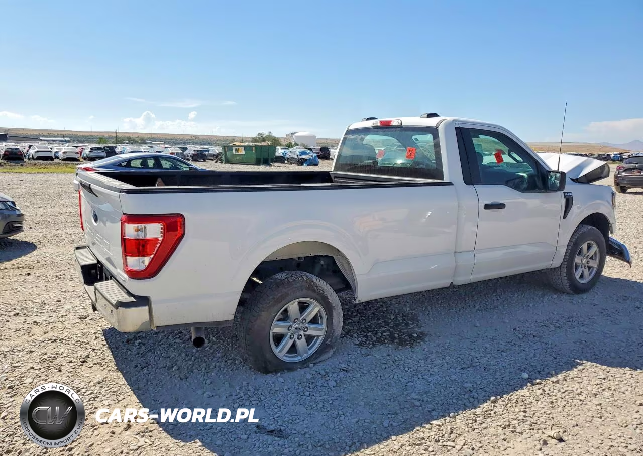 2023 Ford F150 VIN:1FTMF1CP5PKF26749 - 3