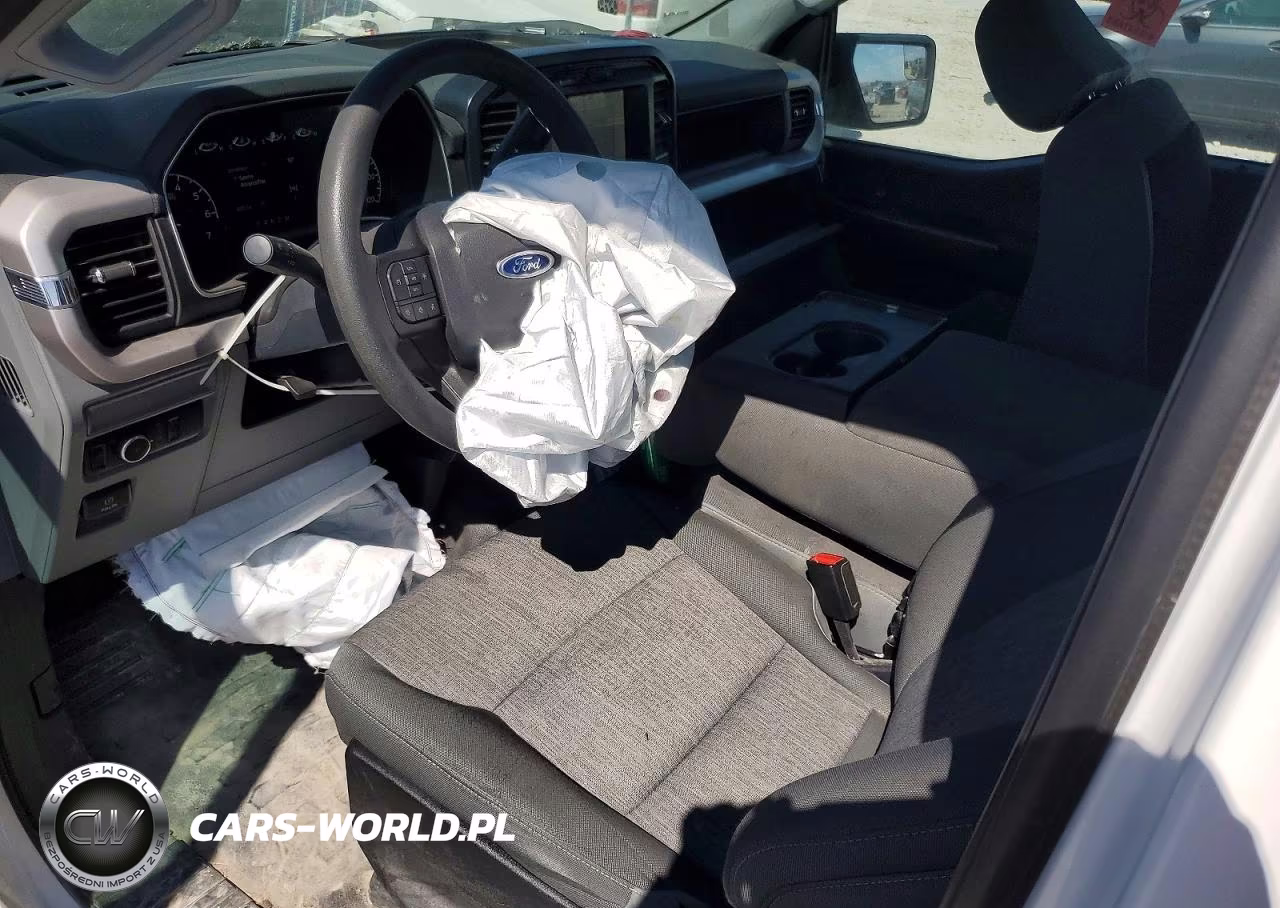 2023 Ford F150 VIN:1FTMF1CP5PKF26749 - 8