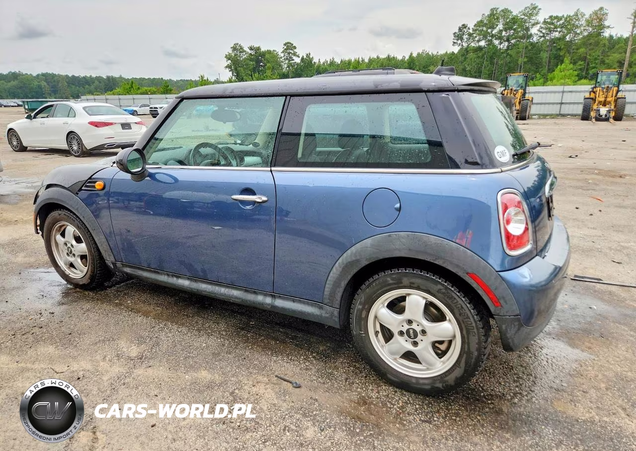 2011 Mini Cooper Base VIN:WMWSU3C55BT095191 - 2