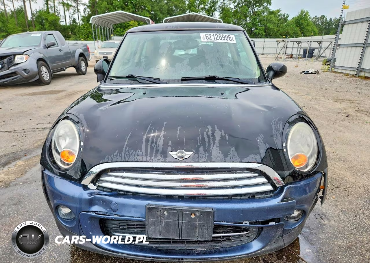 2011 Mini Cooper Base VIN:WMWSU3C55BT095191 - 5