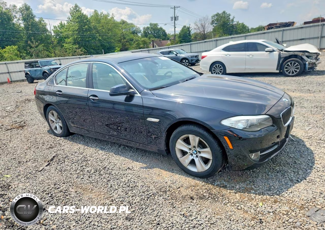2013 BMW 528 Xi VIN:WBAXH5C53DD108751 - 4
