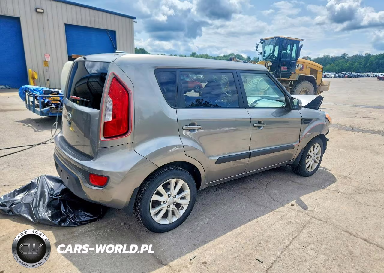 2012 Kia Soul + VIN:KNDJT2A64C7480470 - 3