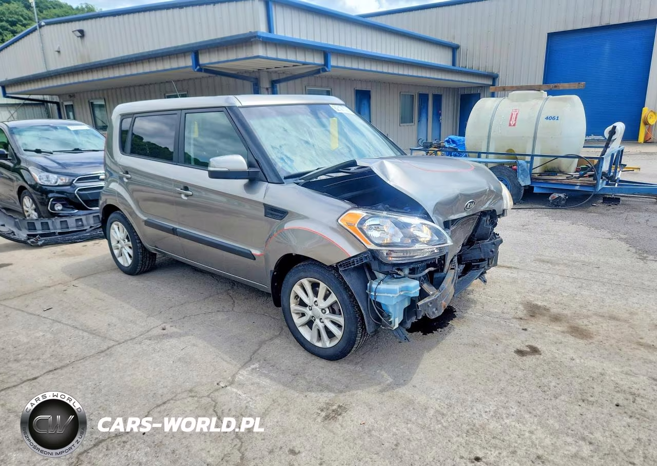 2012 Kia Soul + VIN:KNDJT2A64C7480470 - 4