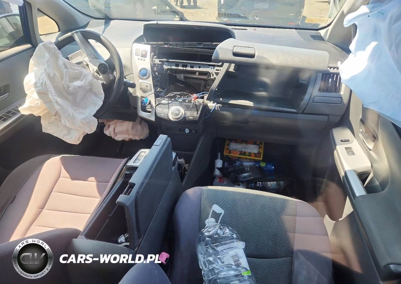 2012 Toyota Prius V Three VIN:JTDZN3EU1C3139045 - 8