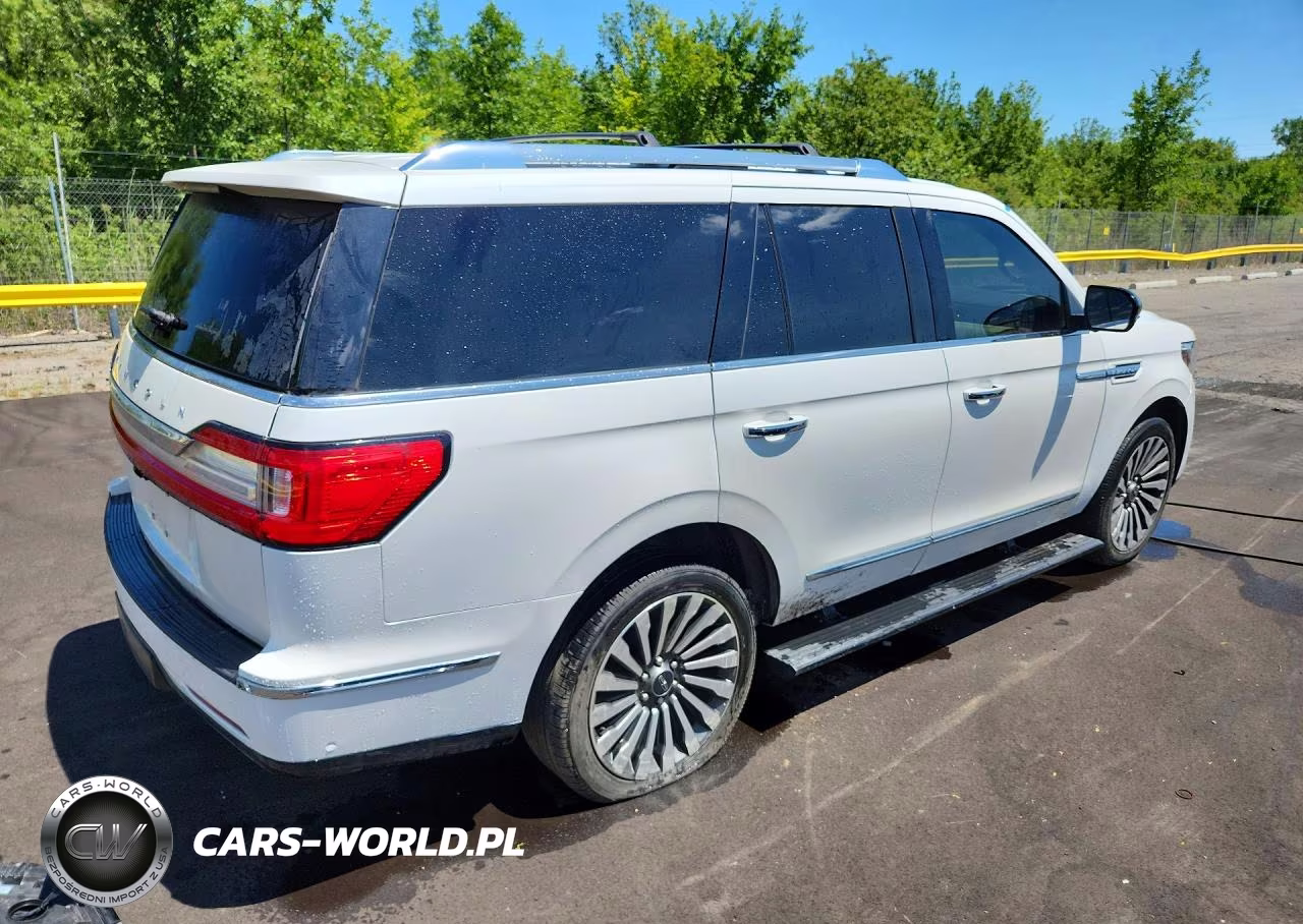 2019 Lincoln Navigator Reserve VIN:5LMJJ2LT1KEL17447 - 3