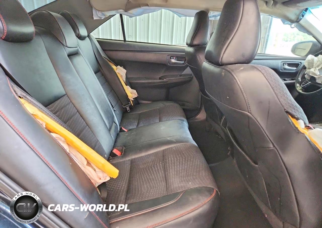 2015 Toyota Camry Se VIN:4T1BF1FK2FU079223 - 10