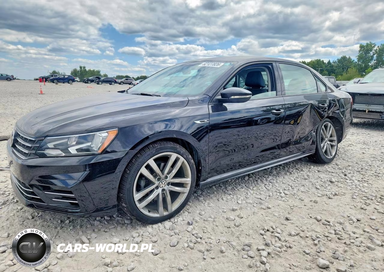 2018 Volkswagen Passat S – zdjęcie 1 z 12