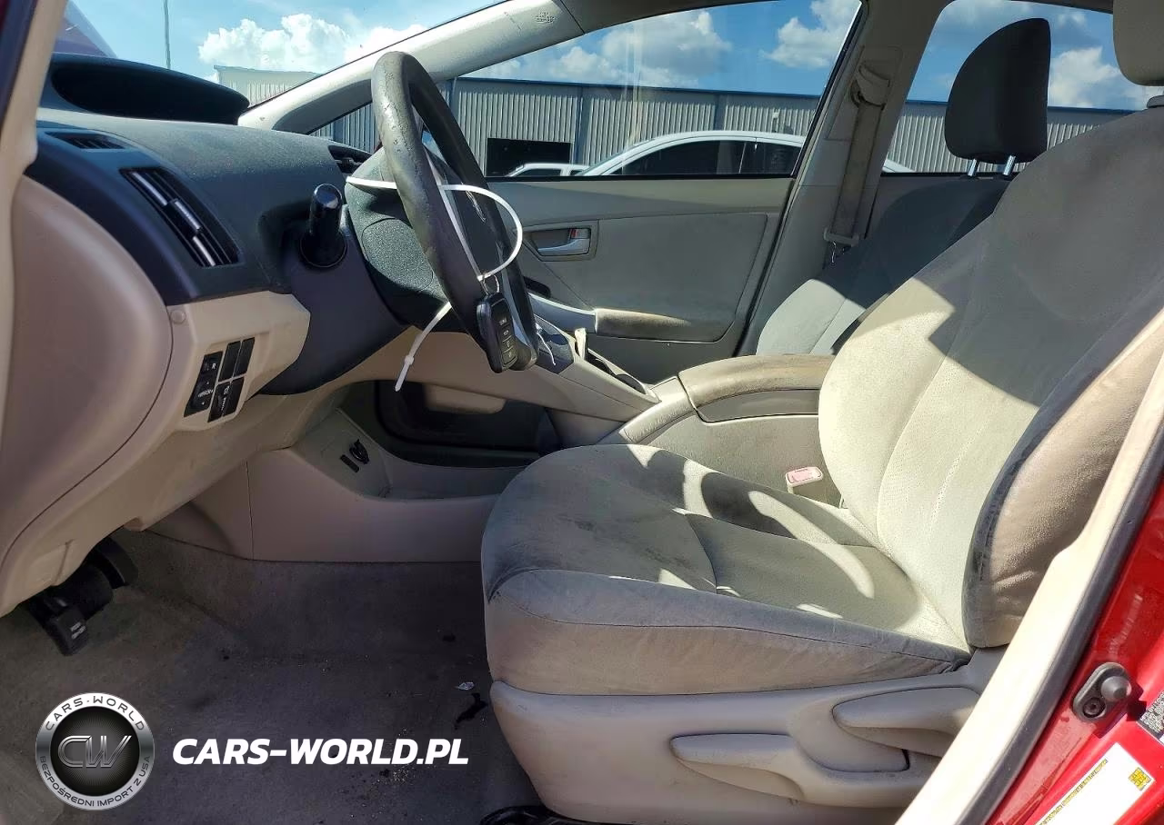 2011 Toyota Prius Two VIN:JTDKN3DU7B1471245 - 7