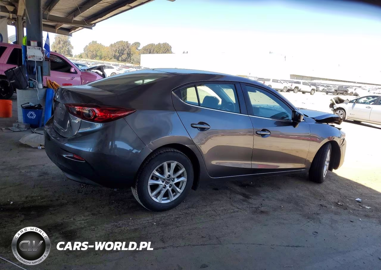2018 Mazda 3 Sport VIN:3MZBN1U76JM189837 - 3