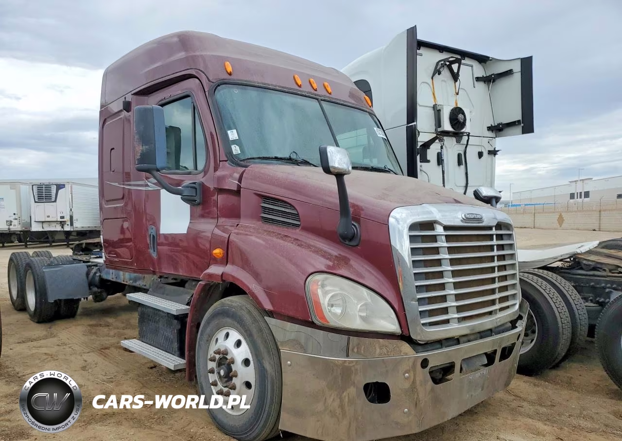 2013 Freightliner Cascadia 1 - Semi Truck VIN:3AKJGHDV6DSFA0622 - 4