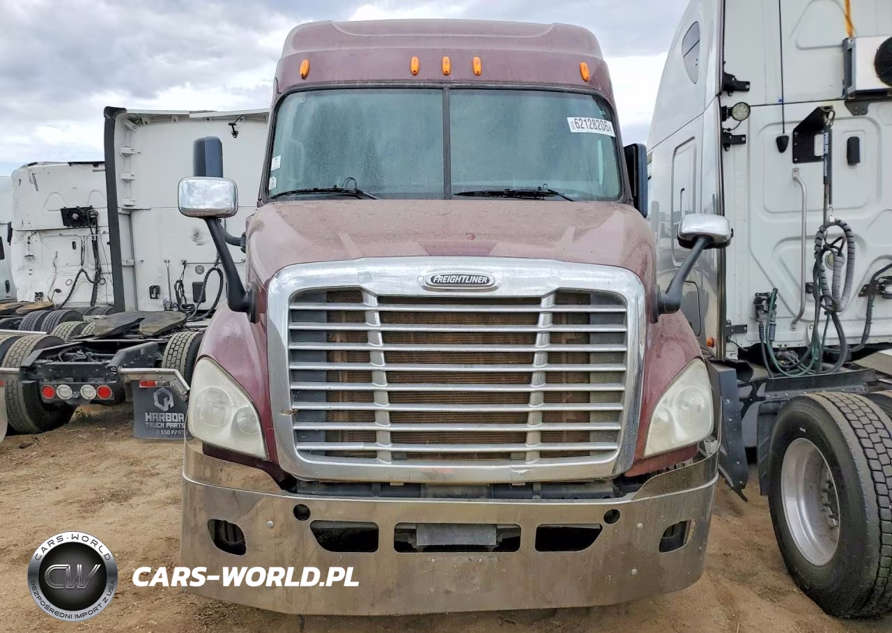 2013 Freightliner Cascadia 1 - Semi Truck VIN:3AKJGHDV6DSFA0622 - 5