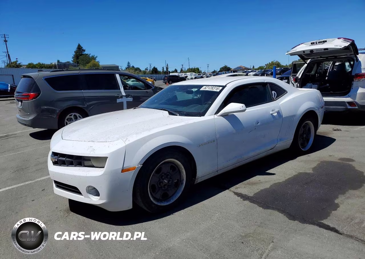 2013 Chevrolet Camaro Ls – zdjęcie 1 z 12